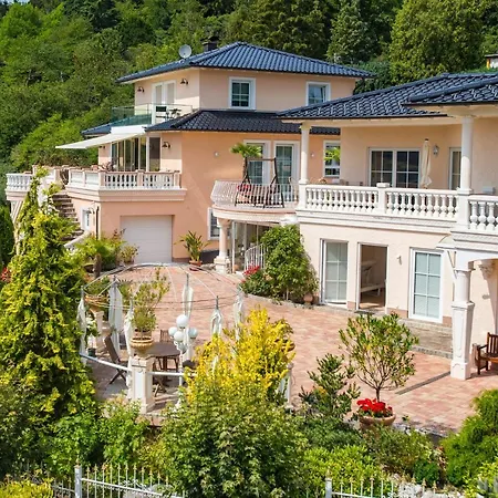 Eifelpalace Am Nürburgring Adenau