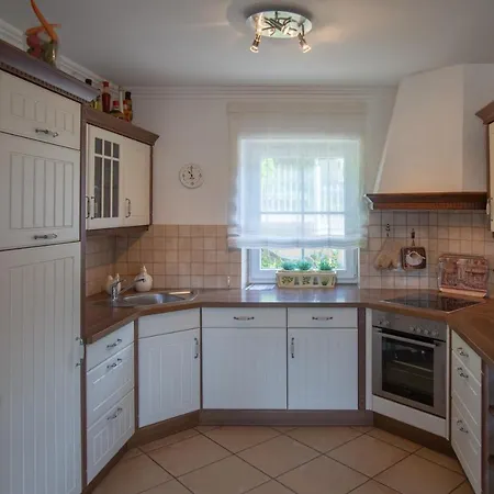 Villa Eifelpalace Am Nürburgring Adenau