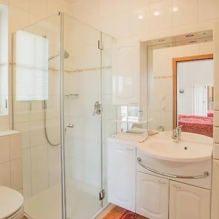 Villa Eifelpalace Am Nürburgring Adenau